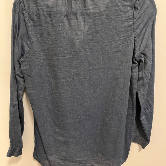 Joie Blue Chambray top XS - Picture 2 of 4
